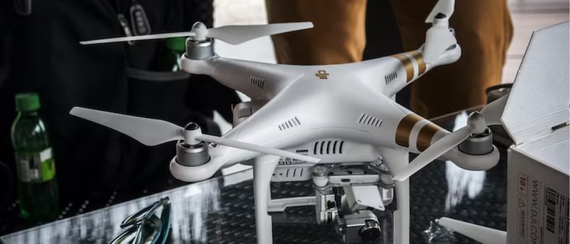 Through precise bounding box annotation, we enable object detection and localization tasks based on drone imagery. They help identify and track military assets and threats.