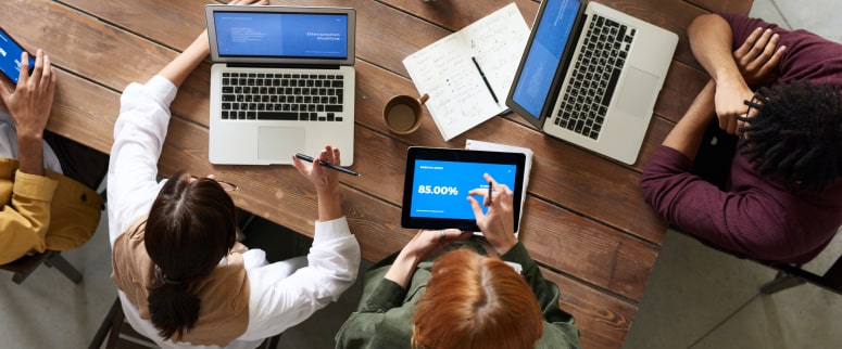 Extracting product data, pricing information, and customer 
                        reviews from websites is performed to enrich your ecommerce database.